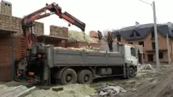 послуги евакуаторів, маніпуляторів, тралів : Львів, область, Україна